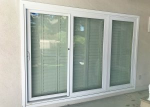 3-panel sliding doors v1