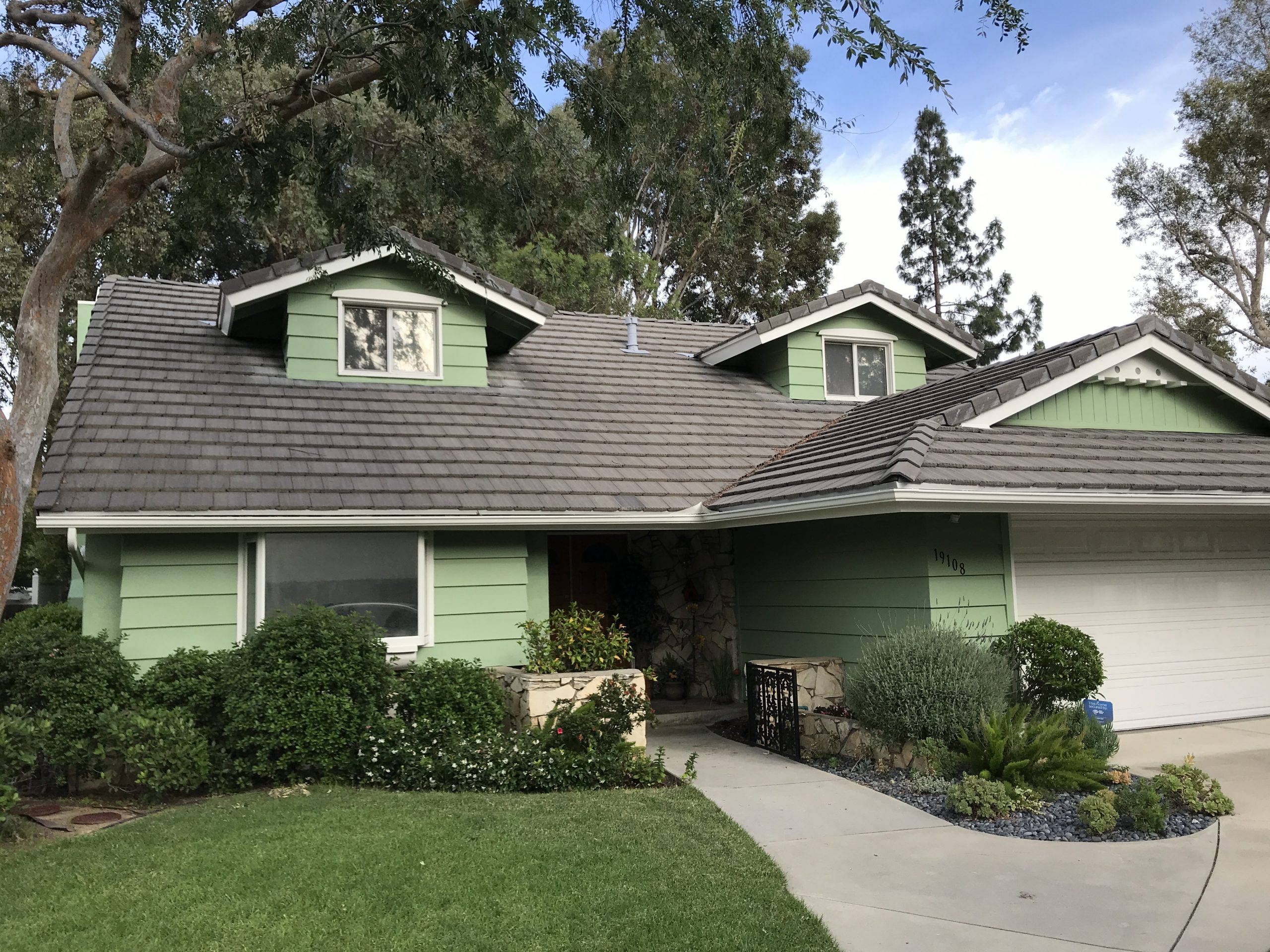 Exterior Paint Projects in Porter Ranch, CA