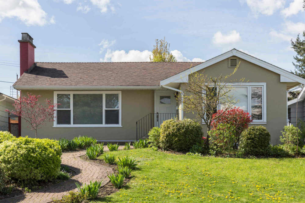 Is a New Shingle Roof Worth It? The Benefits Homeowners Should Know